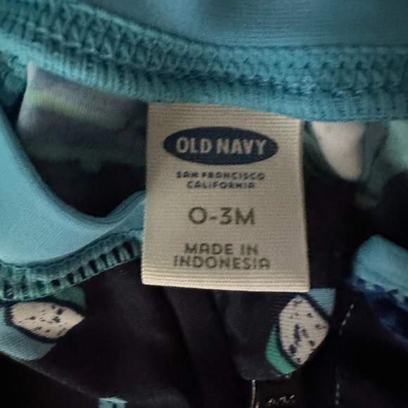 Assorted Baby Rompers and Outfits - Picture 6 of 8